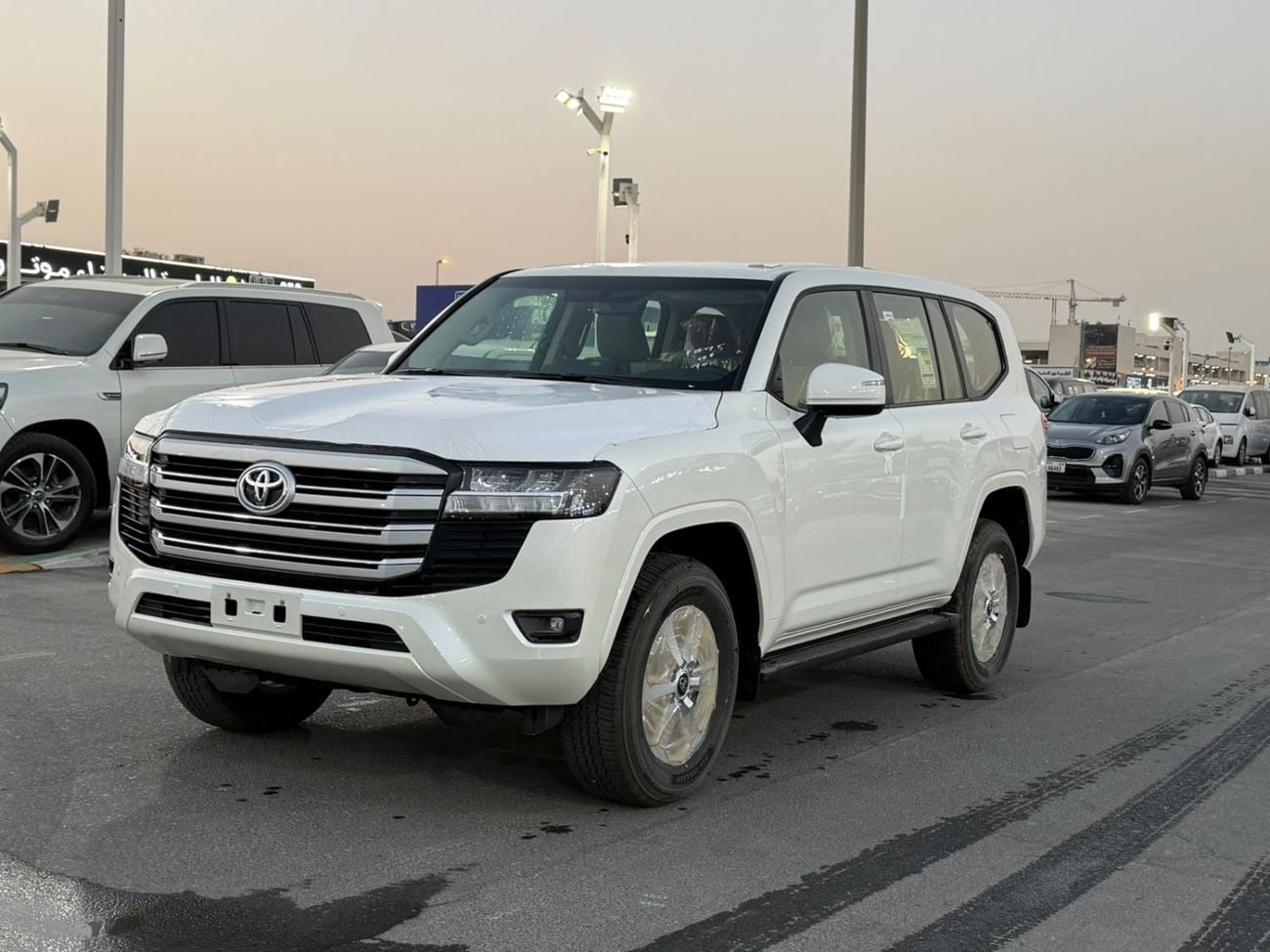 Toyota Land Cruiser GXR LAND CRUISER GXR 3.3L TWIN TURBO DIESEL WITHOUT SUNROOF 2026 MODEL