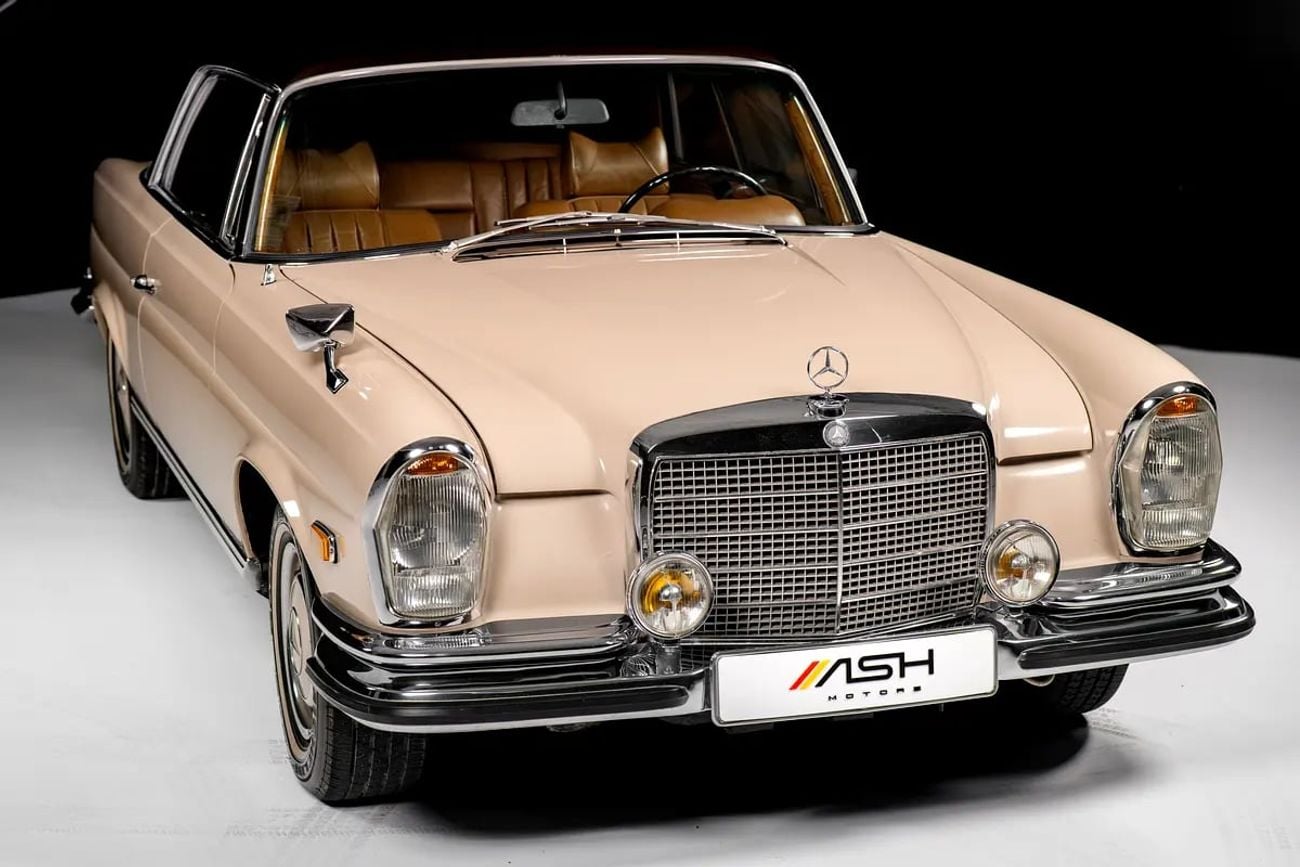 مرسيدس بنز 280SE 280 SE 3.5 Coupe (W111) | 64,434kms | Japanese Delivery | Highly Original