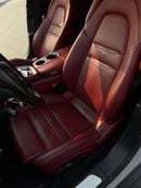Porsche Panamera 4
