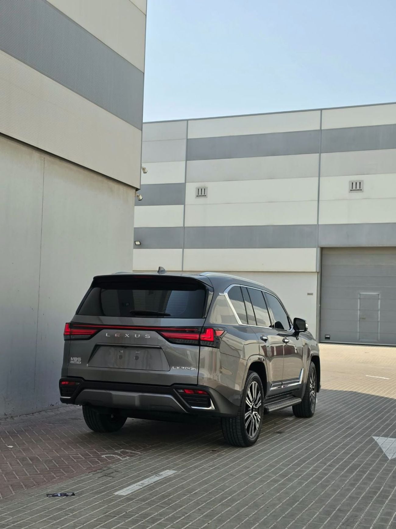 Lexus LX700h VIP MBS AUTOBIOGRAPHY LUXURY MASSAGE SEAT AND ROOF STAR LIGHT
