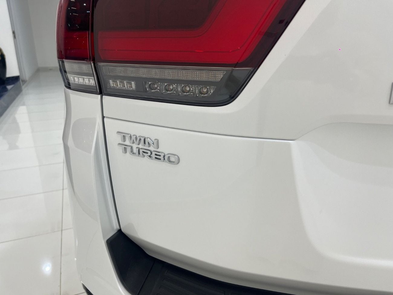 Toyota Land Cruiser VXR