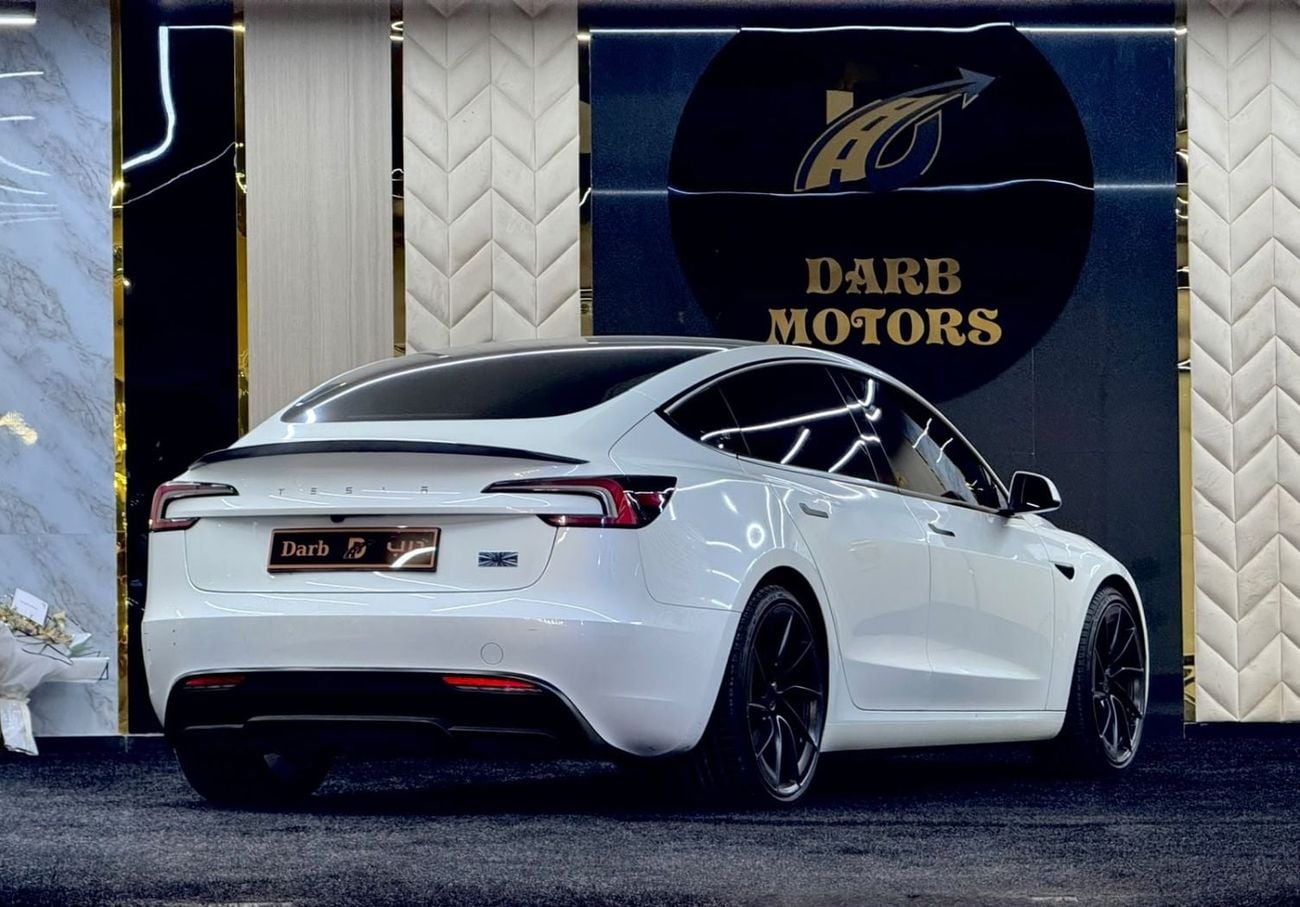Tesla Model 3 PERFORMANCE