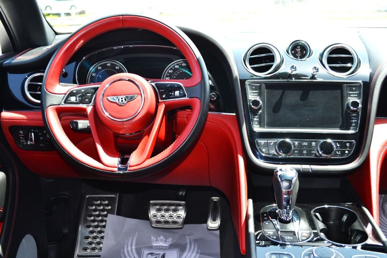 Bentley Bentayga Signature