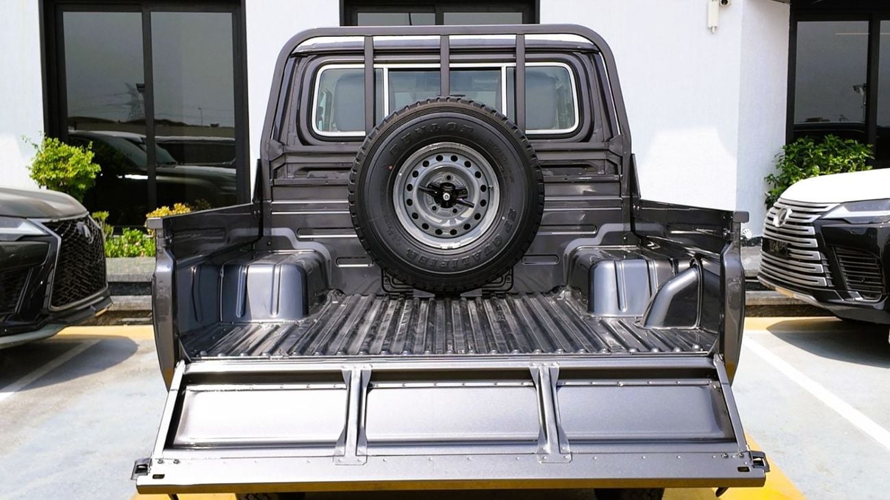 Toyota Land Cruiser 70