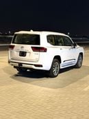 تويوتا لاند كروزر VXR