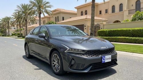 كيا K5 LX كارس24 هي سوق ضخم للسيارات المستعملة موثوق ومضمون ٪كارس24 هي سوق ضخم للسيارات المستعملة موثوق ومضمون