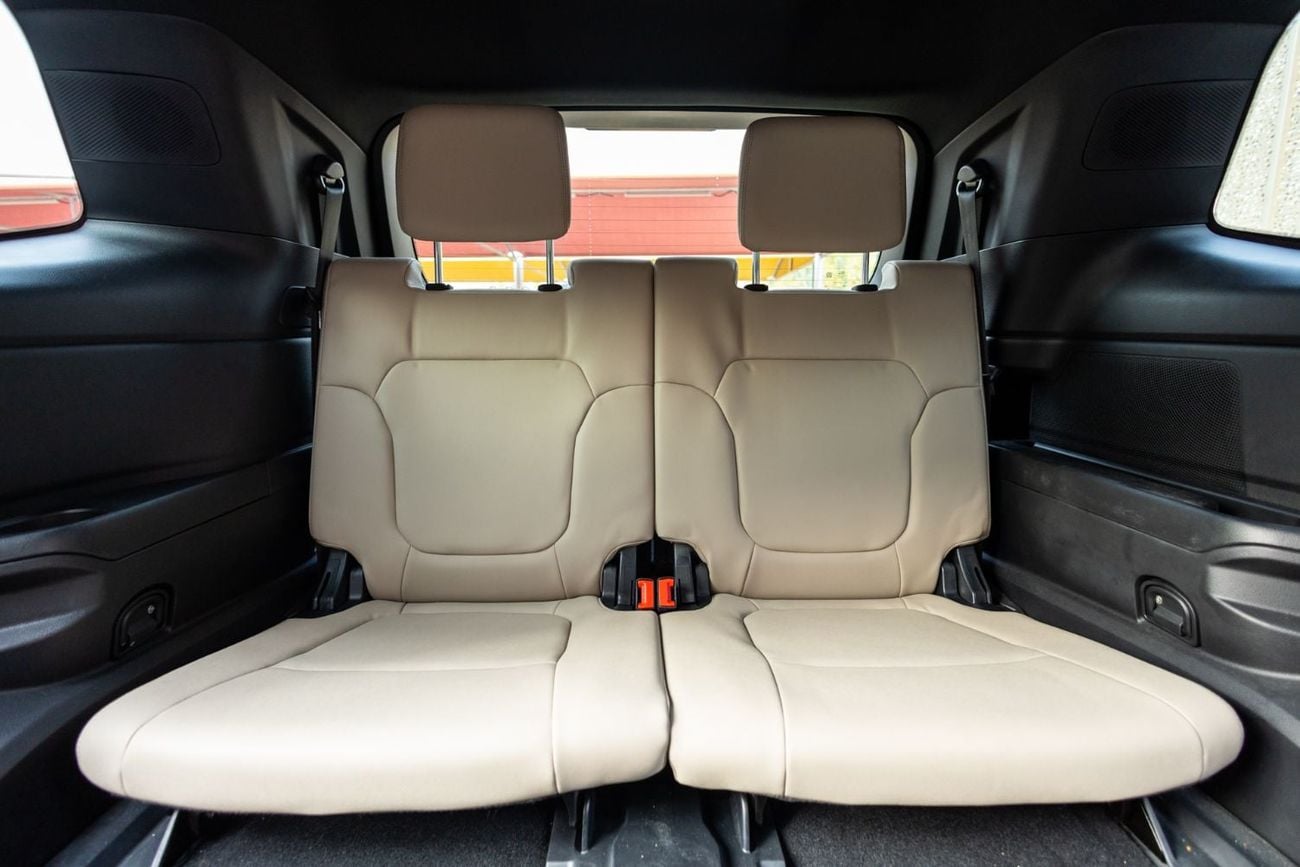 Ford Everest LIMITED Ford Everest Limited 2025 GCC | Agency Warranty | Service Contract