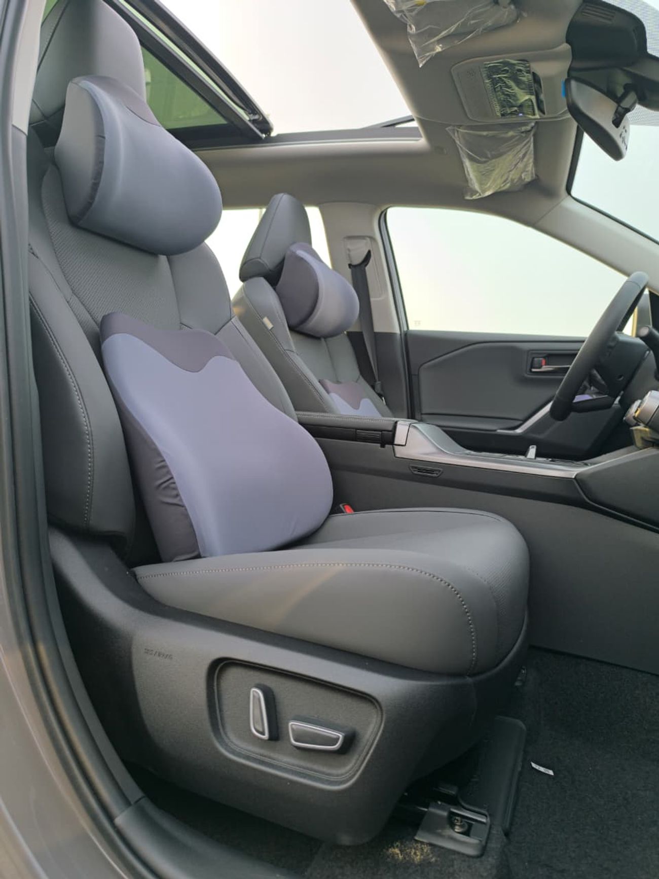 Toyota RAV4 Engine 2.5 Top Option 2026 Model Ready Stock
