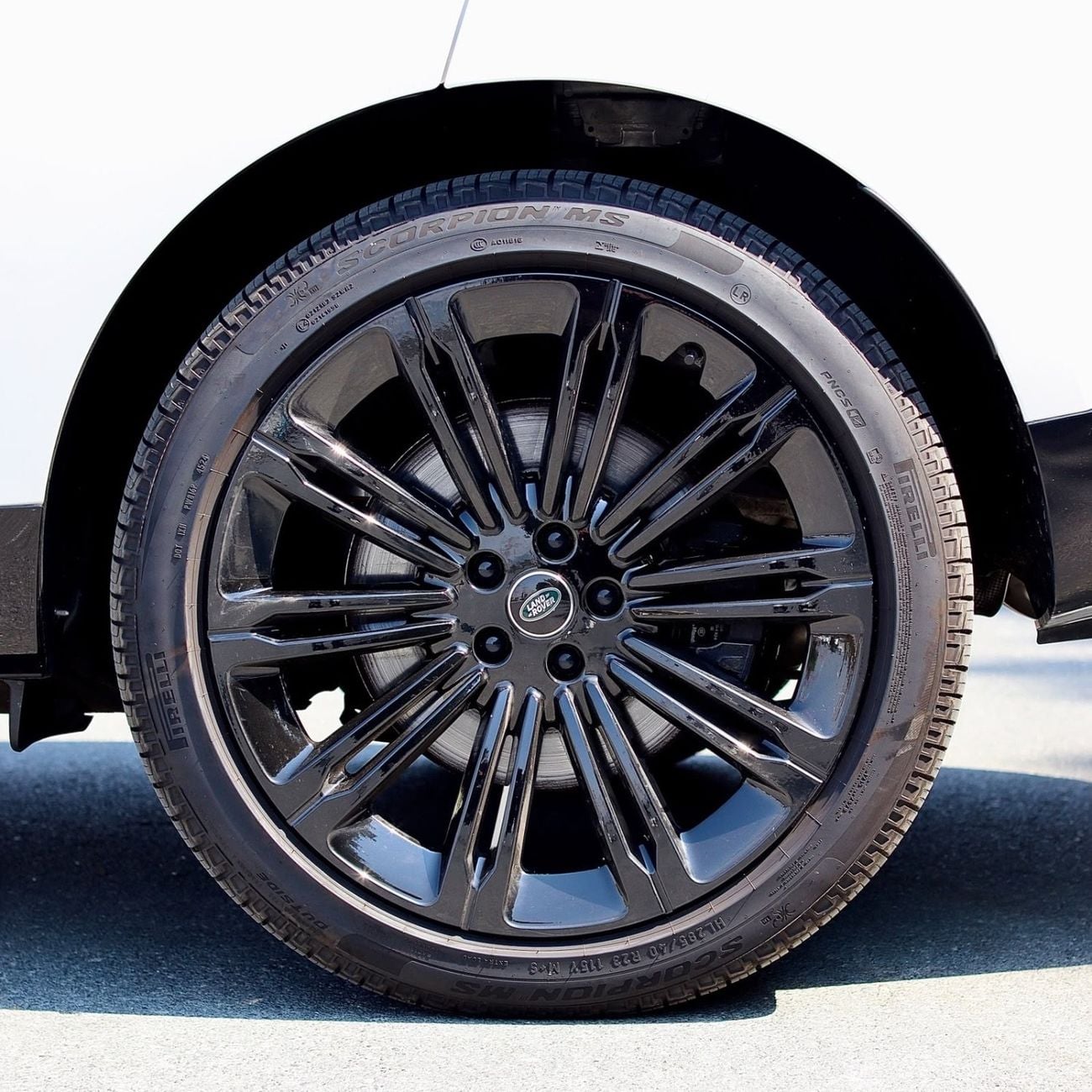 Land Rover Range Rover AUTOBIOGRAPHY LWB P530