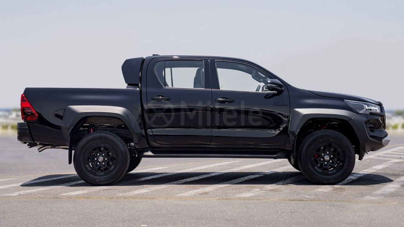 تويوتا هيلوكس GR SPORT TOYOTA HILUX DC
