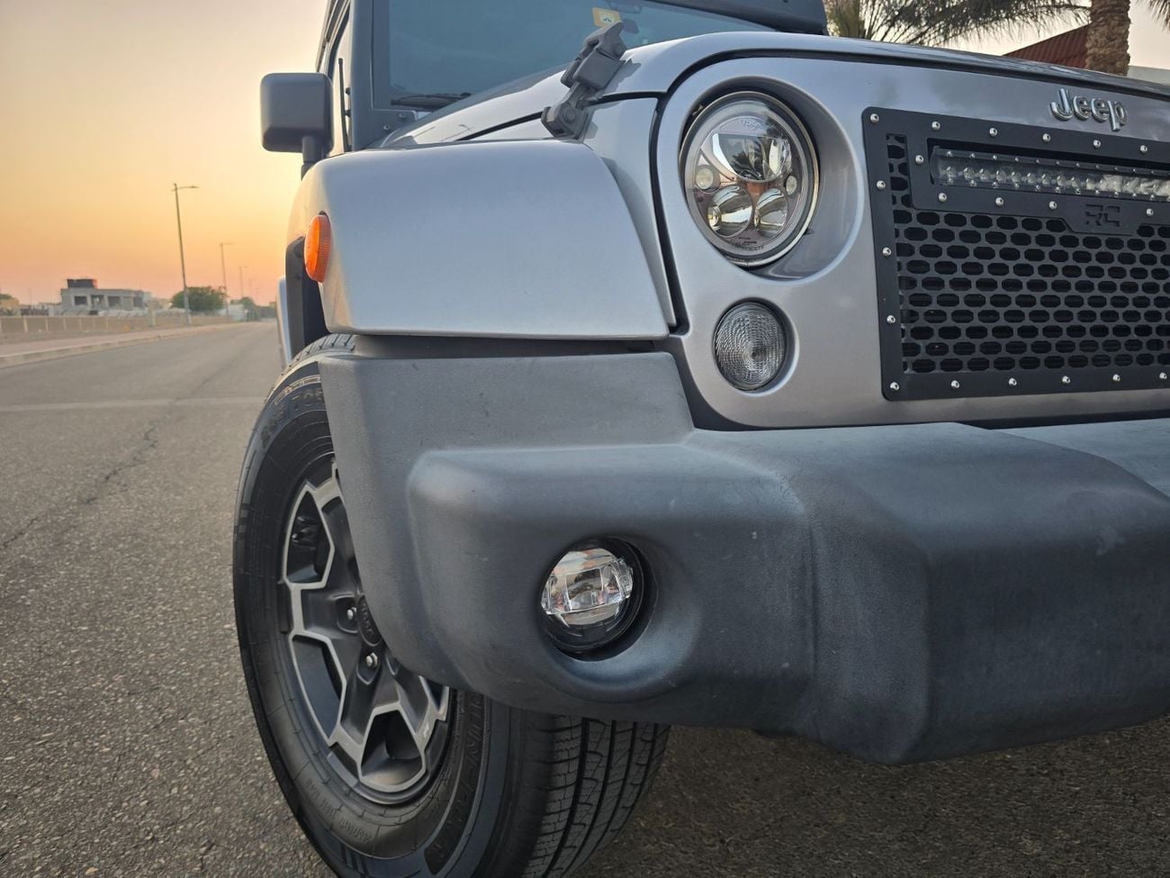 جيب رانجلر Sahara 3.6L A/T