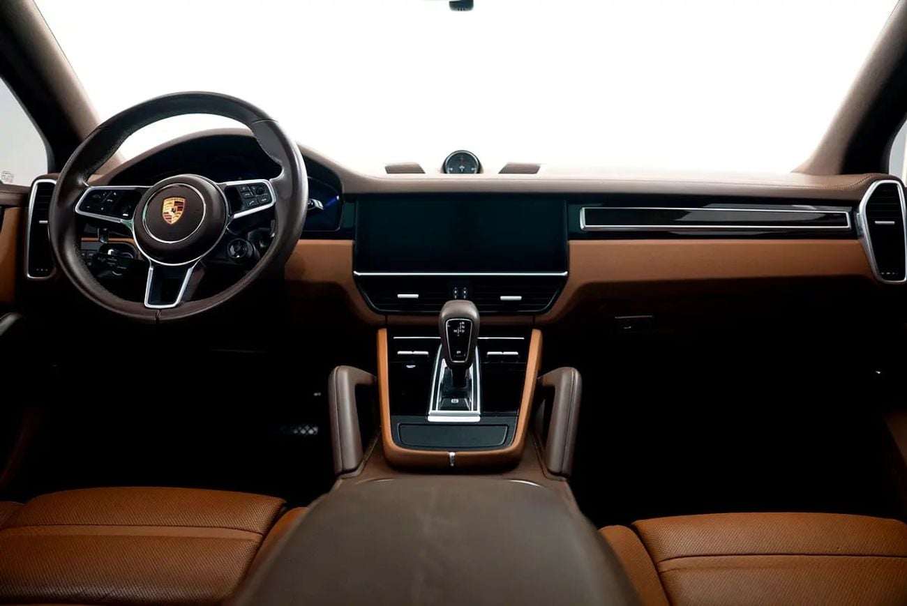 بورش كايان PLATINUM EDITION | GCC | 24,618 KM | Panoramic Roof