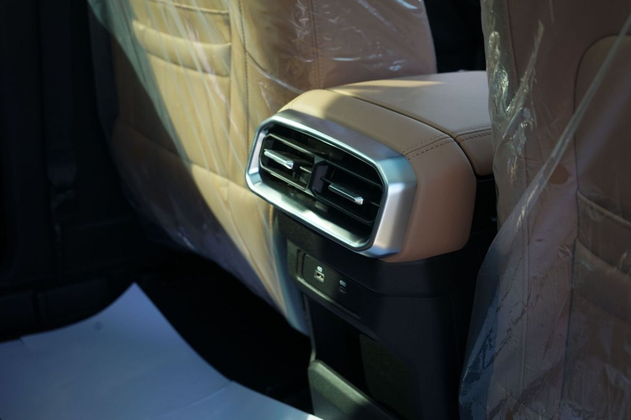 Jetour T2 LUX