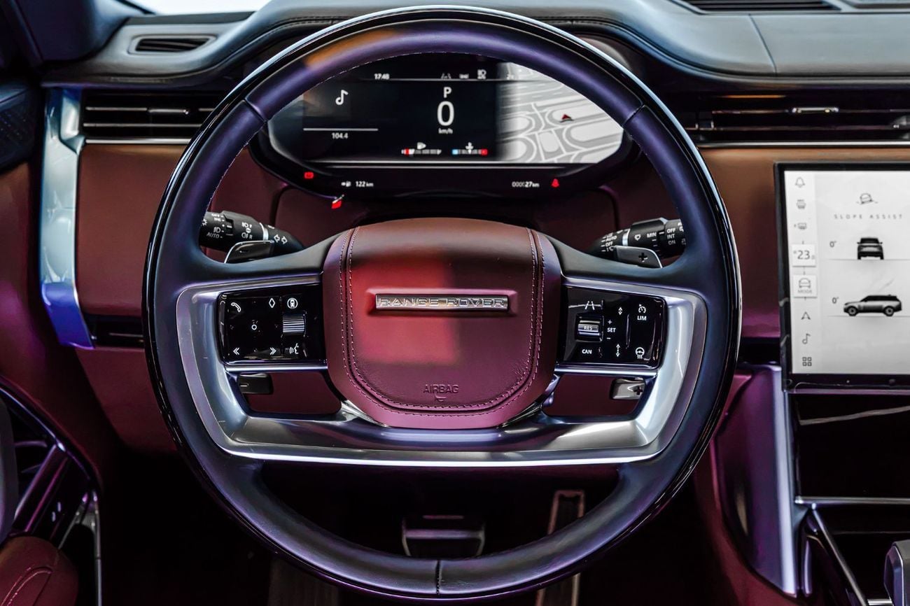 لاند روفر رينج روفر Autobiography P530 | Pearl White | Black Roof | Burgundy Interior | Shadow Exterior Package | GCC Sp