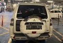 Mitsubishi Pajero GLS Mitsubishi Pajero / Shogun / Montero 2014 GCC specs