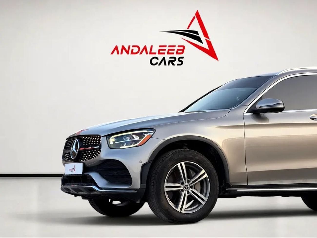 مرسيدس بنز GLC 300 GLC 300 | | Premium SUV | 2.0l V4