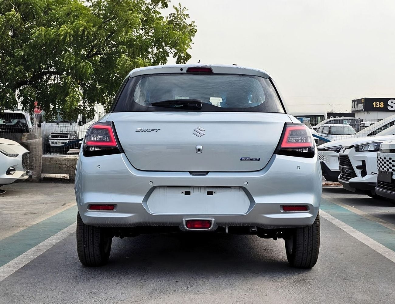 Suzuki Swift GLX SUZUKI SWIFT GLX HYBRID || RADAR PETROL AT 1.2L V4 (CODE # SWGLXFOH) SILVER 2026