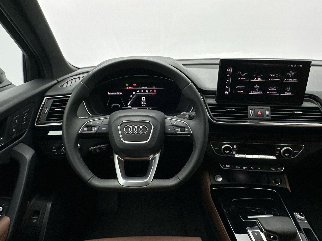 أودي Q5 45 TFSI SPORTBACK S-LINE quattro 249hp (Ref# 64015)
