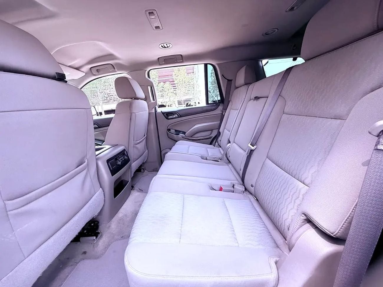 GMC Yukon SLT جي ام سي يوكن SLE خليجي بحالة ممتازة