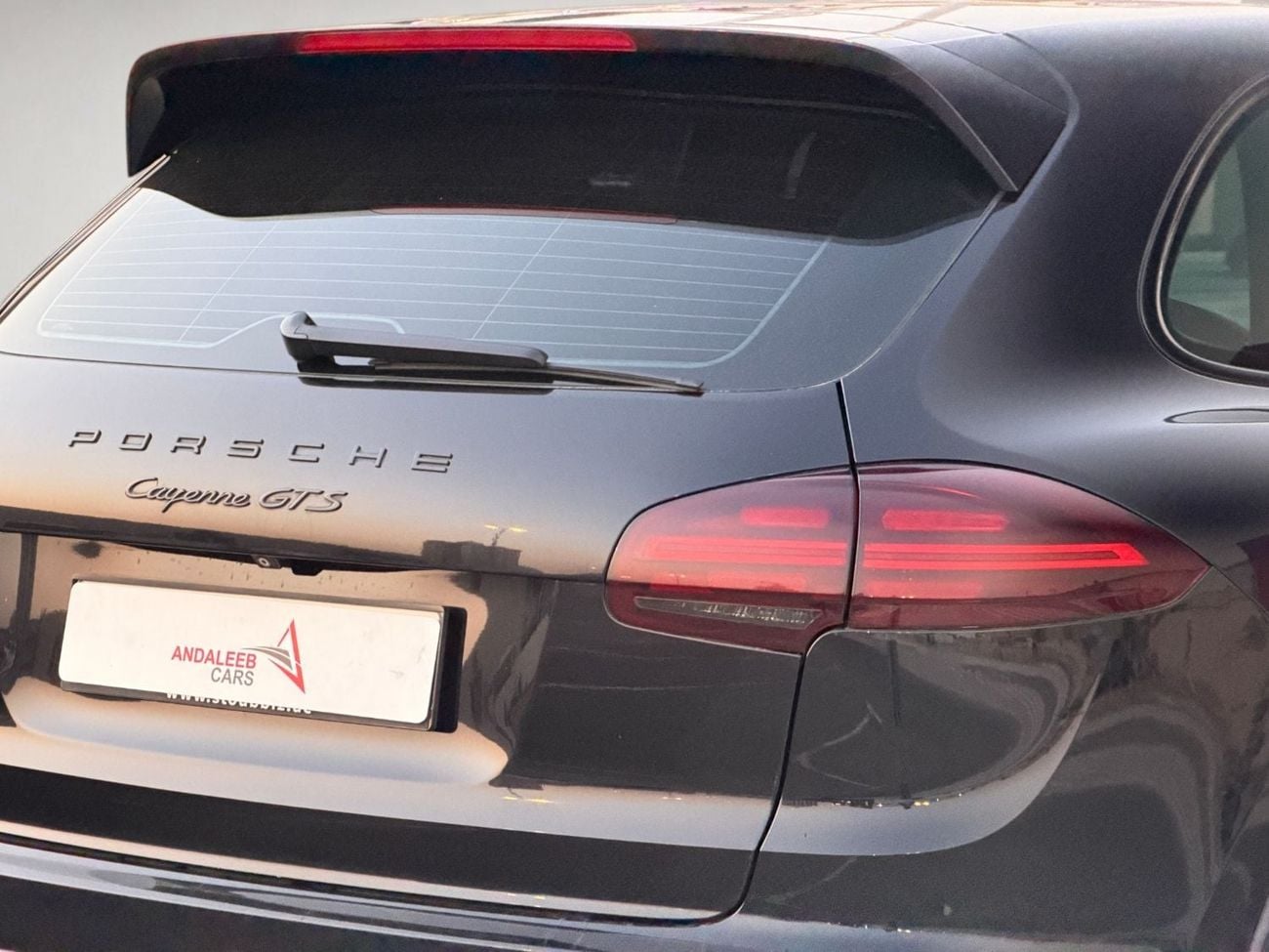 Porsche Cayenne GTS PORSCHE CAYENNE GTS | 4.8L V8 | 440 HP | AWD | 2016 | GCC SPECS