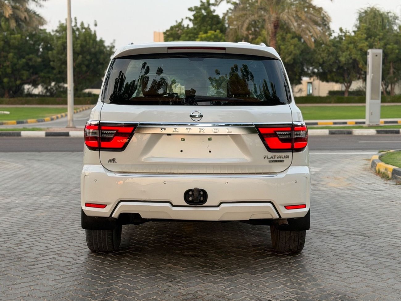 Nissan Patrol SE TITANIUM v6