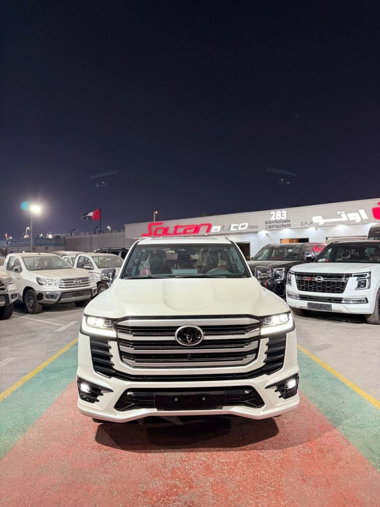 تويوتا لاند كروزر VXR