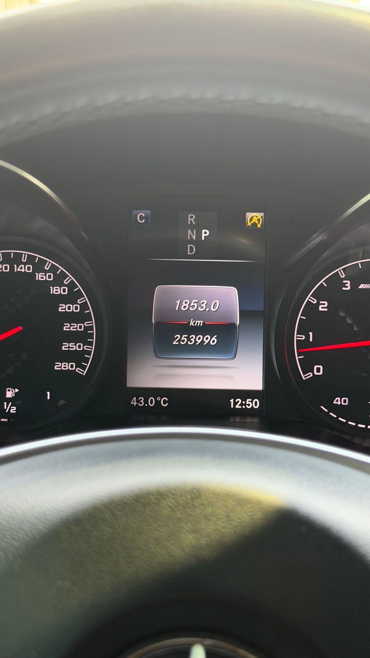 مرسيدس بنز GLC 43 AMG STANDARD