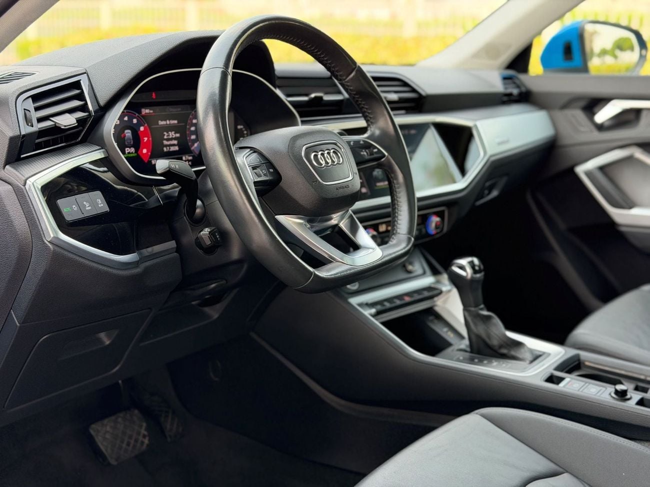 Audi Q3 40 TFSI S-LINE Audi Q3 2020 Gcc Sline perfect color