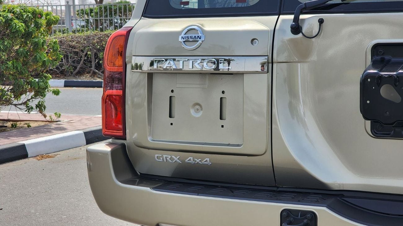 نيسان باترول GRX 4X4 Automatic