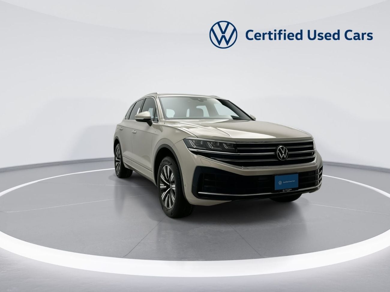 Volkswagen Touareg ELEGANCE Touareg Elegance 3L | Ex-Demo | Tirano19" Package | Luxury 4MOTION SUV | IQ.LIGHT HD Matrix | Varenn