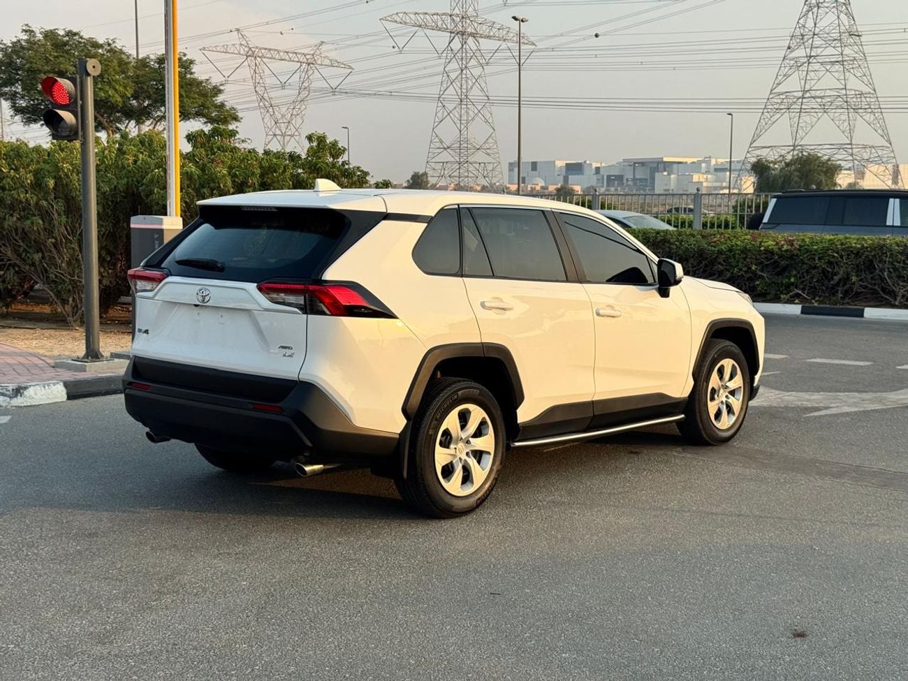 Toyota RAV4 LE 2023 toyota rav4 run and drive 4 wheel drive