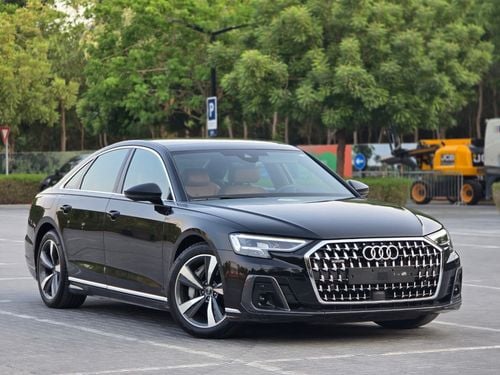 Audi A8 55 TFSI AUDI A8 2025 GCC // ORGINAL PAINT // ACCIDENT FREE // PERFECT CONDITION