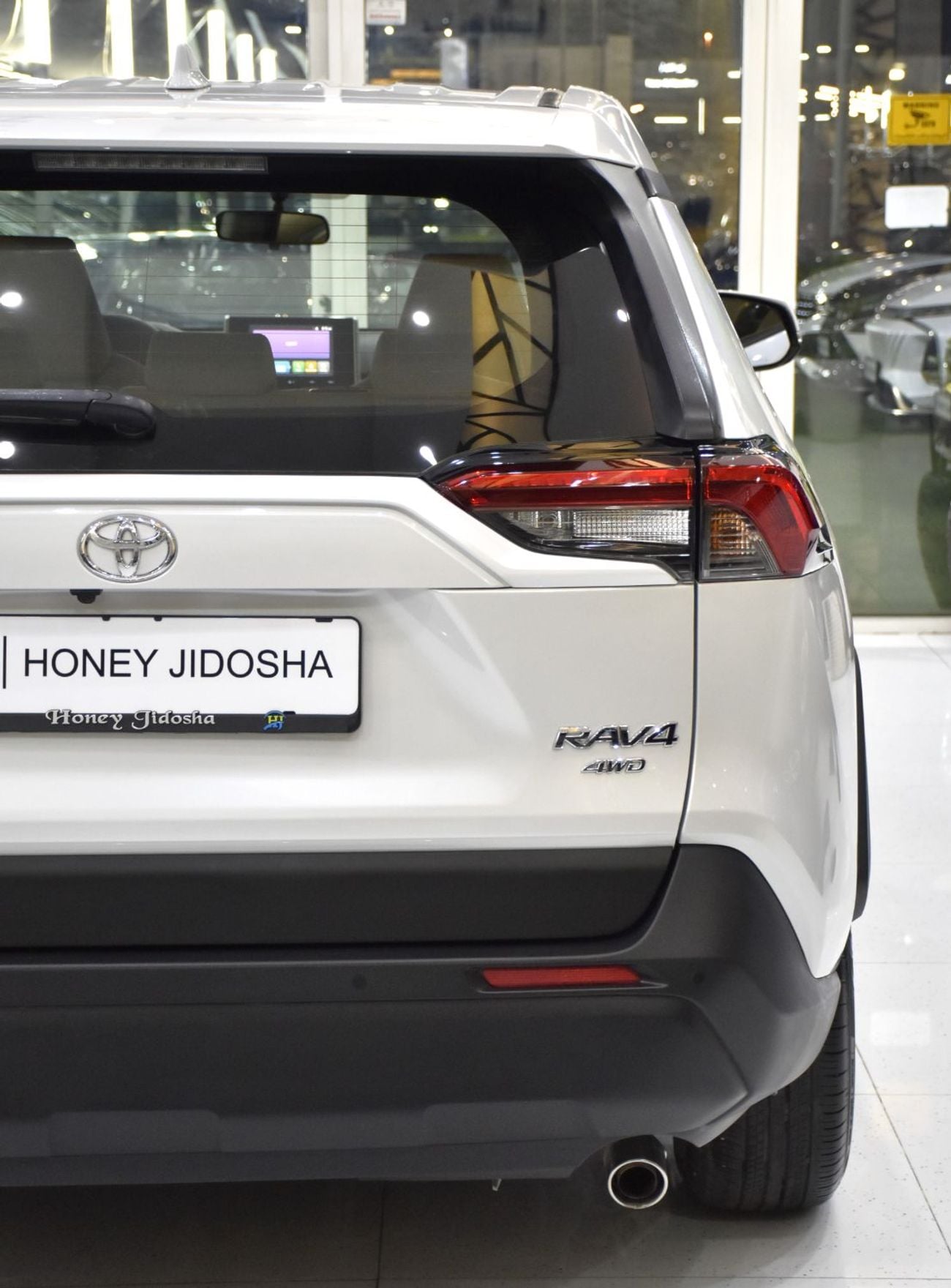 Toyota RAV4 LE EXCELLENT DEAL for our Toyota Rav4 4WD ( 2024 Model ) in White Color GCC Specs