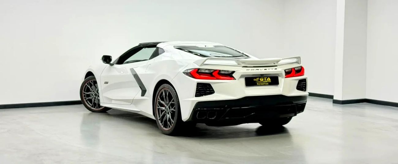 شيفروليه كورفت ستينجراي 3LT الذكرى السنوية 70 C8 3LT 70th Anniversary Edition, Warranty, Very Low Km, GCC