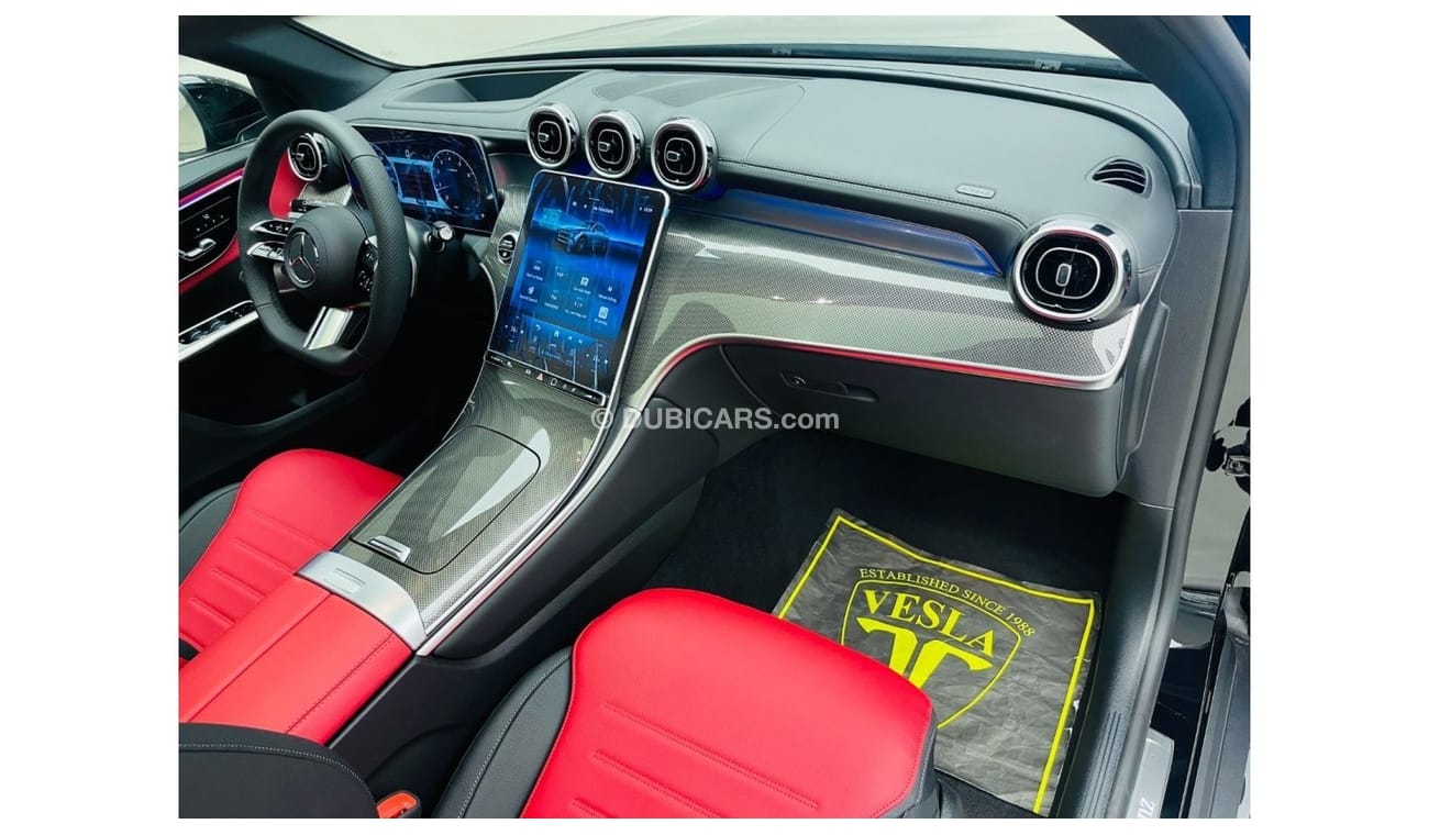 New MercedesBenz GLC 250 COUPE / 2024 / GCC / 5 YEARS GARGASH WARRANTY