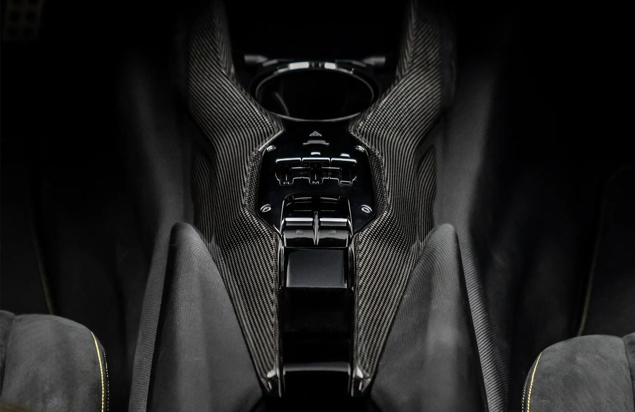 Ferrari 812 COMPETIZIONE 6.5L V12 Naturally Aspirated Engine