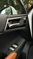 Mitsubishi Outlander PREMIUM ACCIDENTS FREE - GCC - P LINE - ORIGINAL PAINT - PERFECT CONDITION INSIDE OUT - 2 KEYS