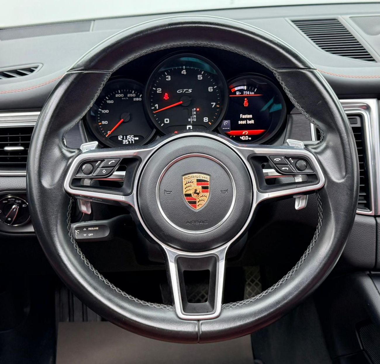 Porsche Macan GTS 2017 Porsche Macan GTS, Full Porsche Service History, Fully Loaded, Excellent Condition, GCC