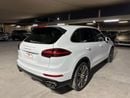 Porsche Cayenne TURBO PORSCHE CAYENNE TURBO 2016 | FULL SERVICE HISTORY | TWO KEYS | VERY LOW MILEAGE!