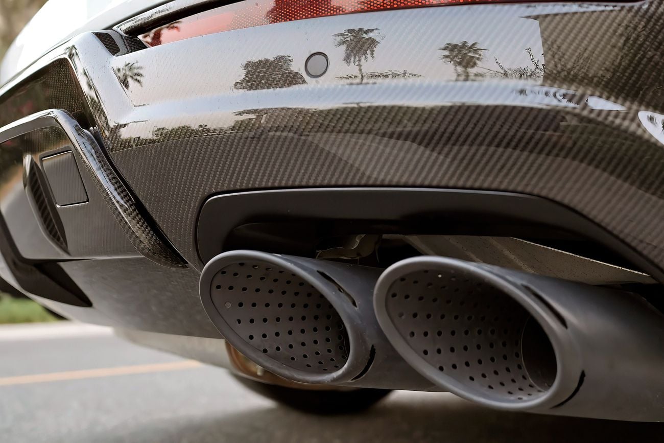 لامبورغيني اوروس STANDARD