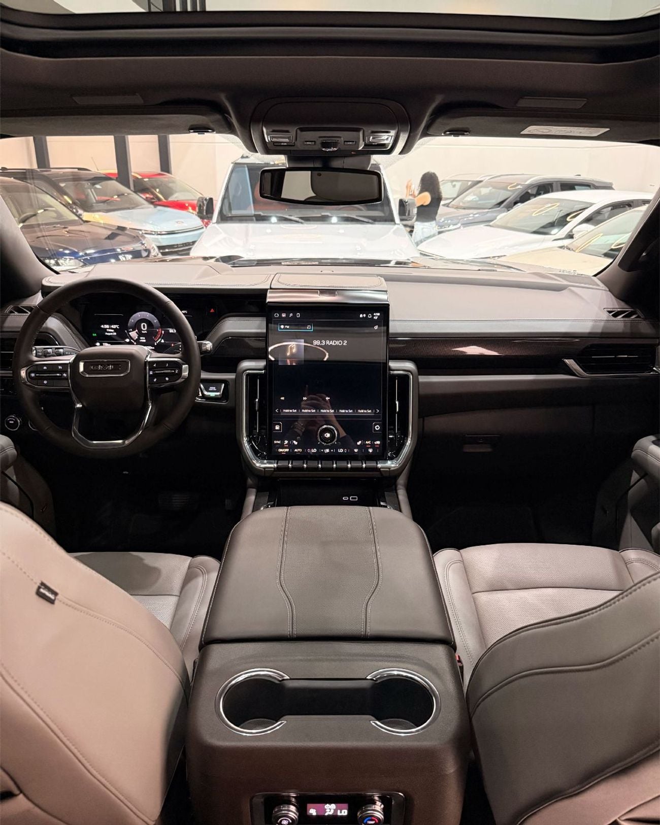 GMC Yukon ELEVATION