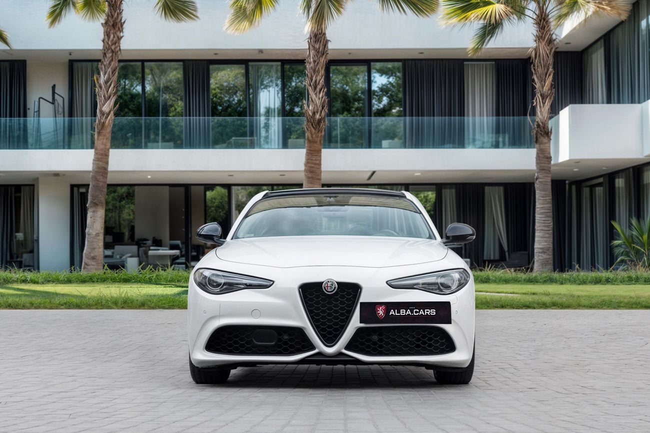 Alfa Romeo Giulia Veloce Giulia Veloce | 2,115 P.M | 0% Downpayment | LOW KM | WARRANTY