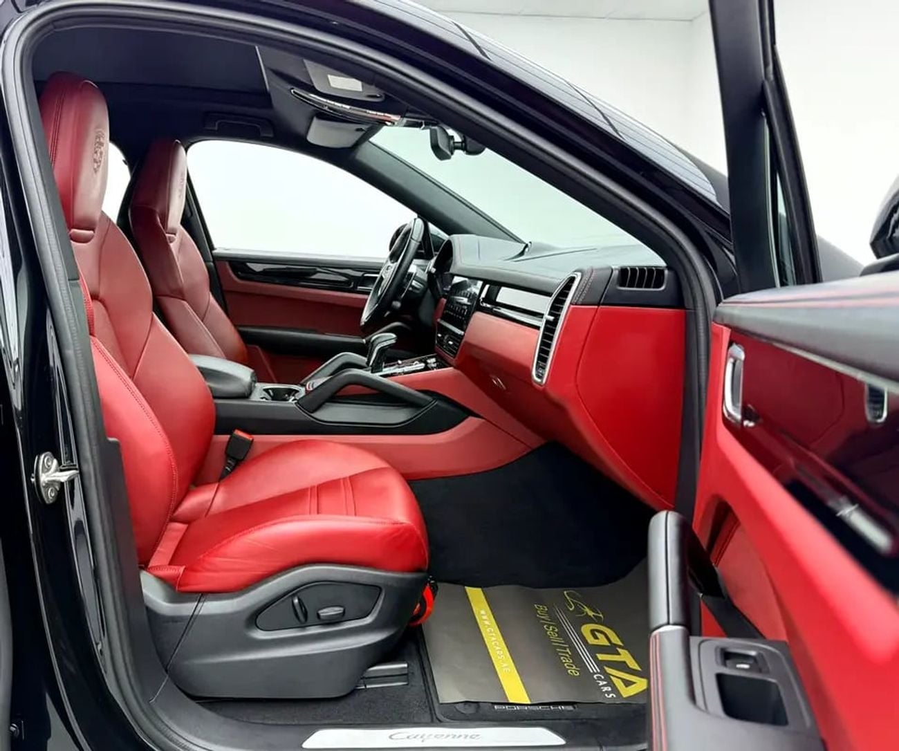 Porsche Cayenne Coupe, Warranty, Full Service History, Fully Loaded, GCC