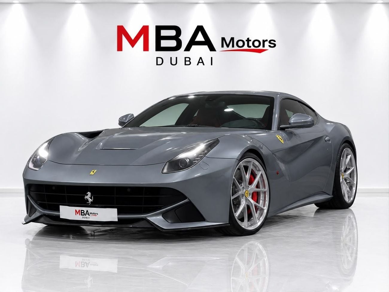 فيراري F12 BERLINETTA