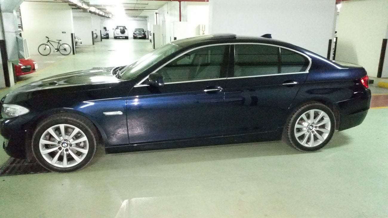 BMW 528i EXECUTIVE
