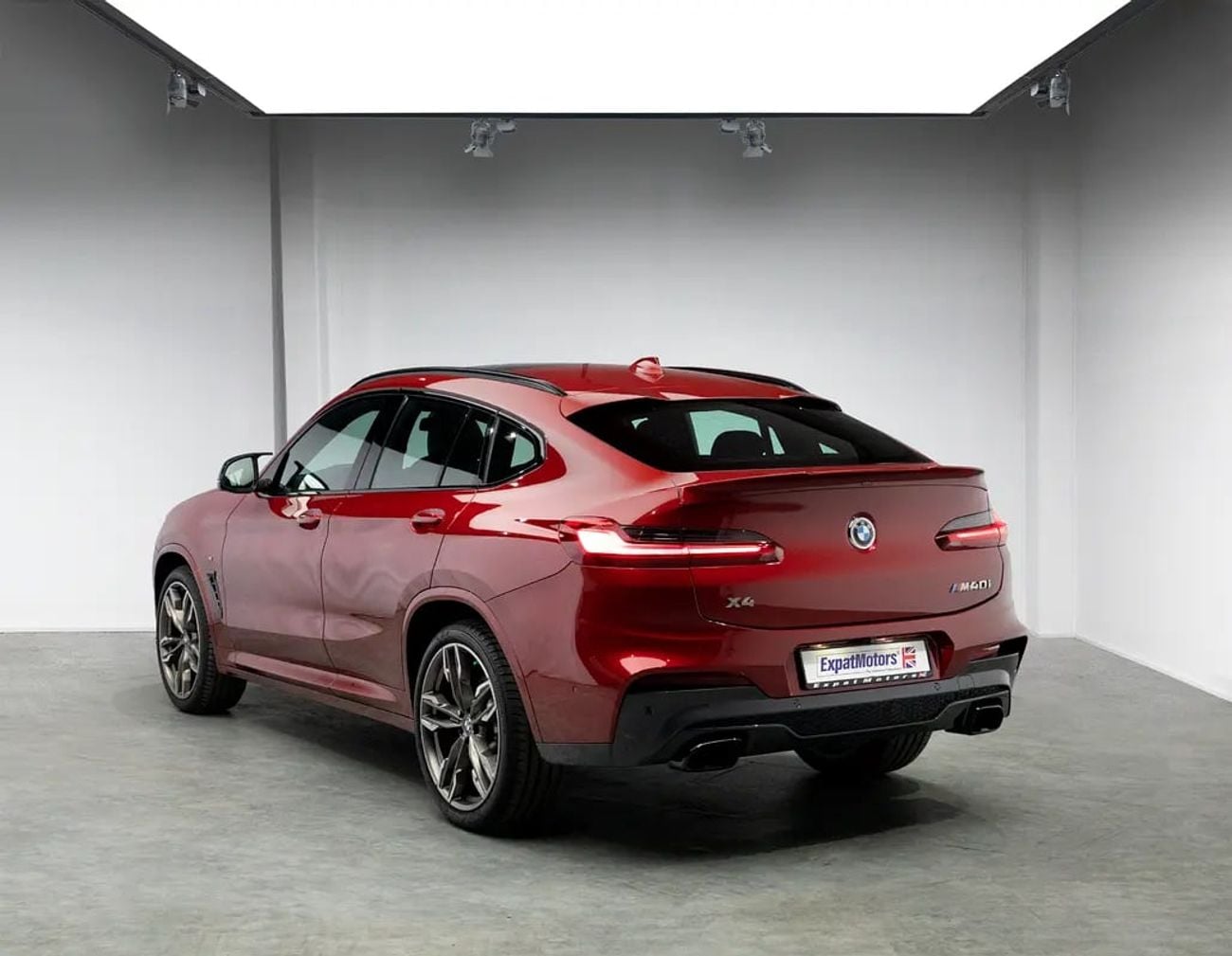 BMW X4 M40I w/ Schnitzer Pack • 0% DP Available • FDSH • Warranty + Service Contract • GCC