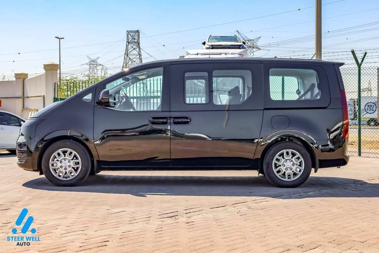 Hyundai Staria COMFORT 3.5L (9 Seater)