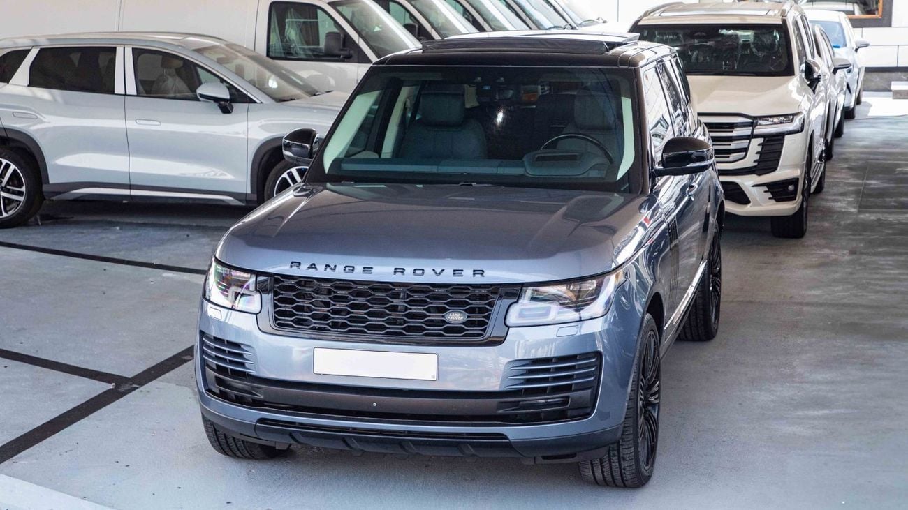 Land Rover Range Rover VOGUE | 2018 | For Local Registration +10%