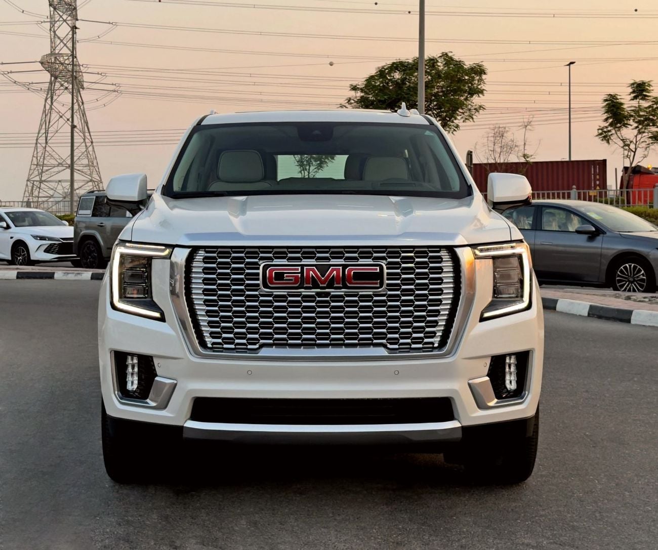 GMC Yukon DENALI 2024 GMC Yukon Denali, Dealer Warranty and Service Package, GCC Specifications