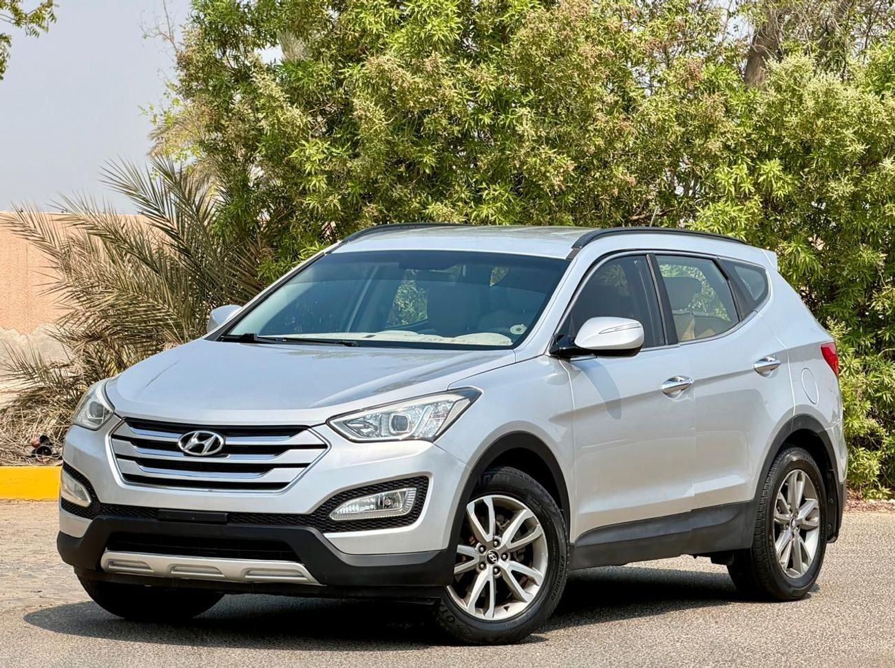 Hyundai Santa Fe GL 2014 2.4L GL, 7 Seater | GCC I Camera, Cruise | Well Maintained
